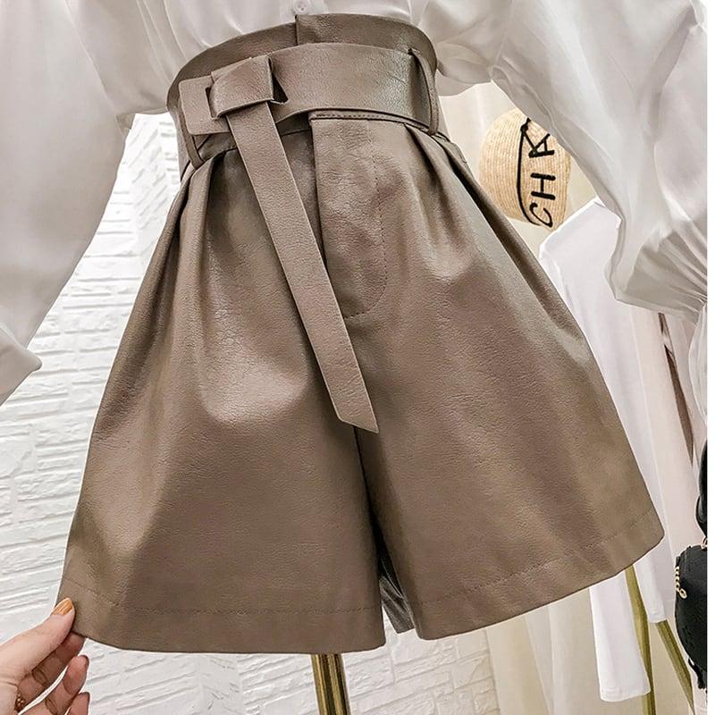 【173當鋪シリーズ】★短パン★ 2カラー カジュアルパンツ PU 着痩せ コーヒー色 ブラック 合わせやすい シンプル - ChinChic