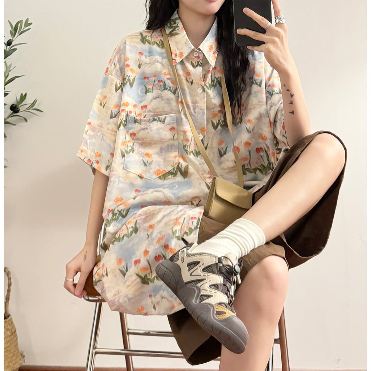 【UATONLINEシリーズ】半袖花柄アロハシャツ 男女兼用 メンズカジュアル 夏服 ートップス アプリコット