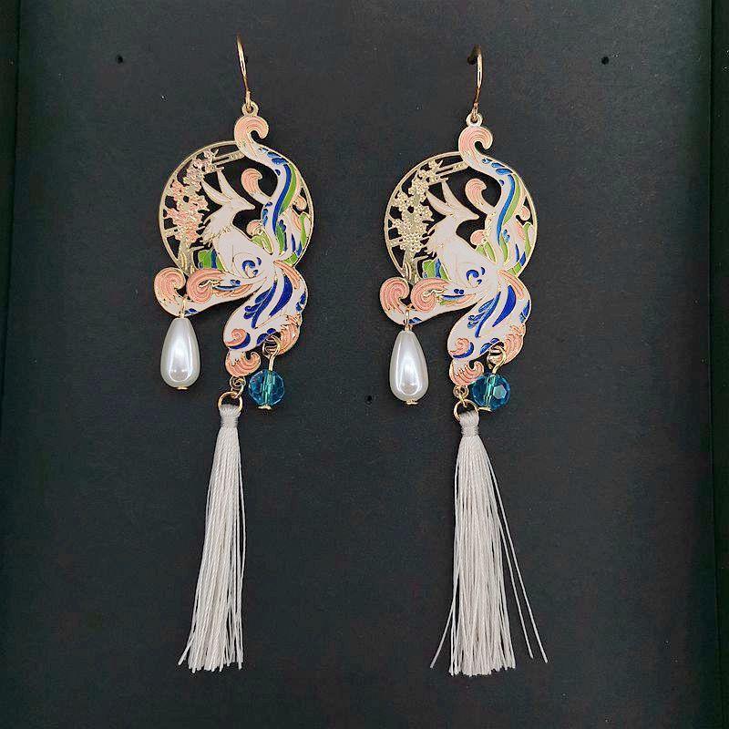 【21SHIPINシリーズ】★耳飾り★ ペア ピアスORイヤリング アクセサリー レディース レトロ ロング丈 キツネ フリンジ - ChinChic