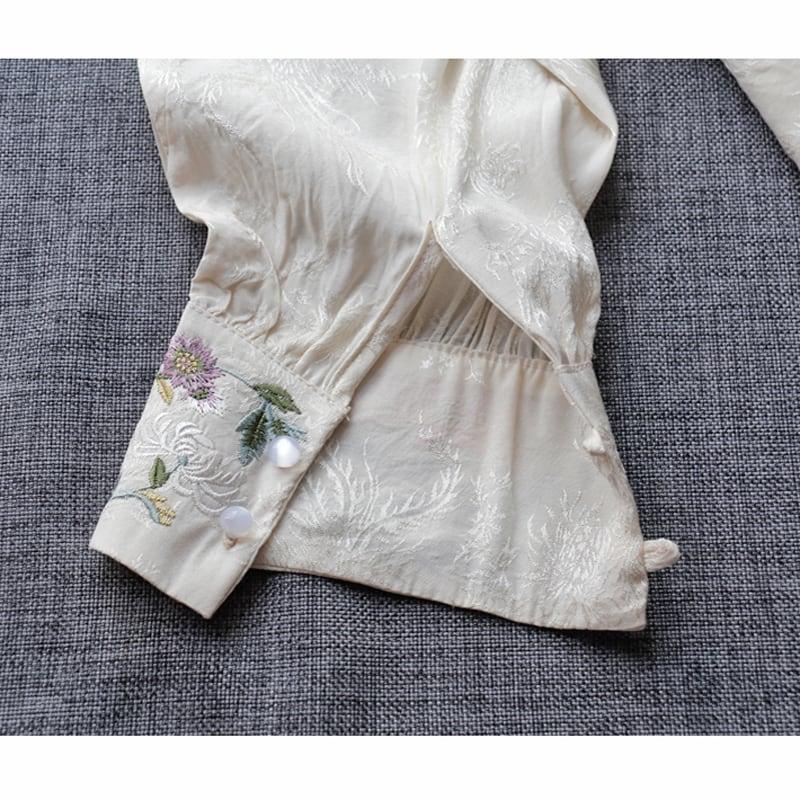 【清裊シリーズ】★チャイナ風トップス★ 4COLOR シャツ 夏服 春服 刺繍 長袖シャツ 気質アップ 可愛い - ChinChic