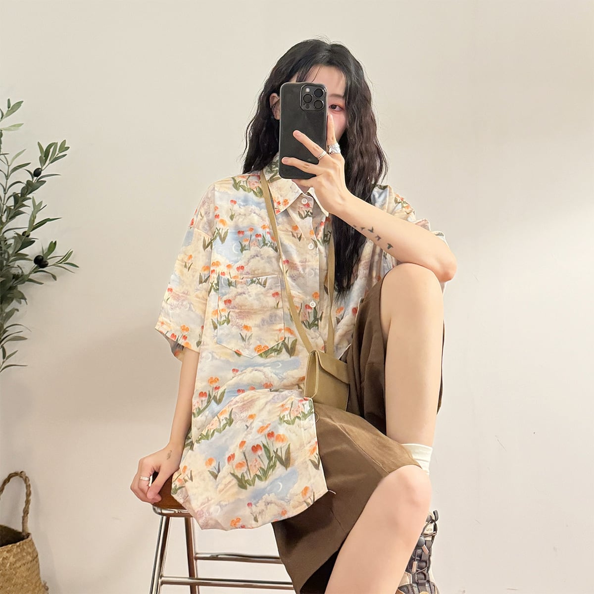 【UATONLINEシリーズ】半袖花柄アロハシャツ 男女兼用 メンズカジュアル 夏服 ートップス アプリコット