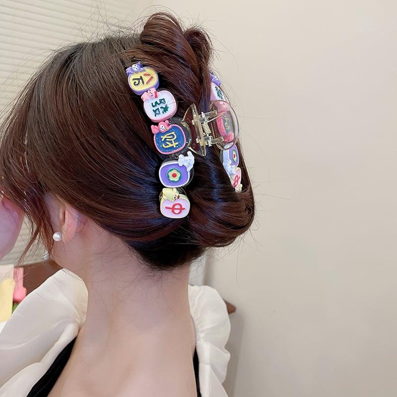 【DREJEWシリーズ】★髪飾り★ ヘアクリップ レディース アクセサリー 彩 可愛い 文字柄 デート 通勤 通学 流行 トレンド おしゃれ - ChinChic