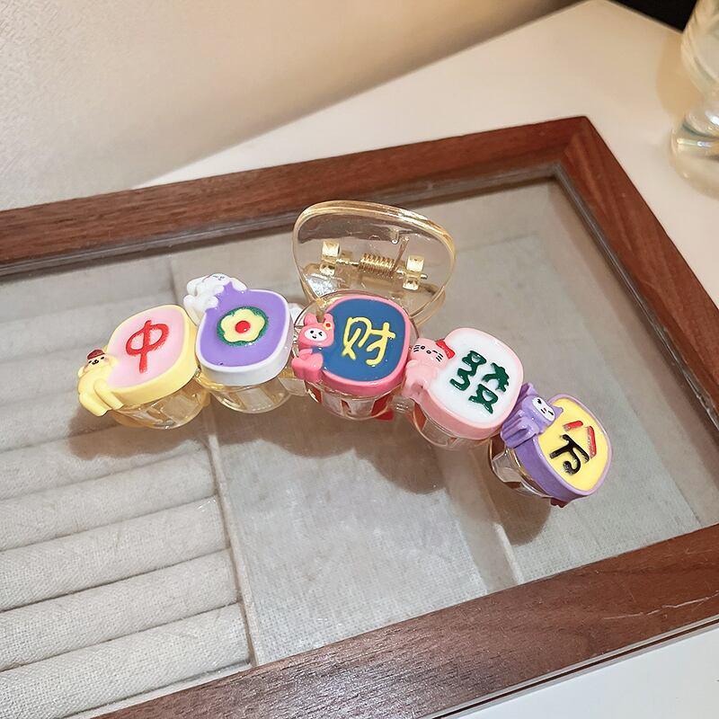 【DREJEWシリーズ】★髪飾り★ ヘアクリップ レディース アクセサリー 彩 可愛い 文字柄 デート 通勤 通学 流行 トレンド おしゃれ - ChinChic