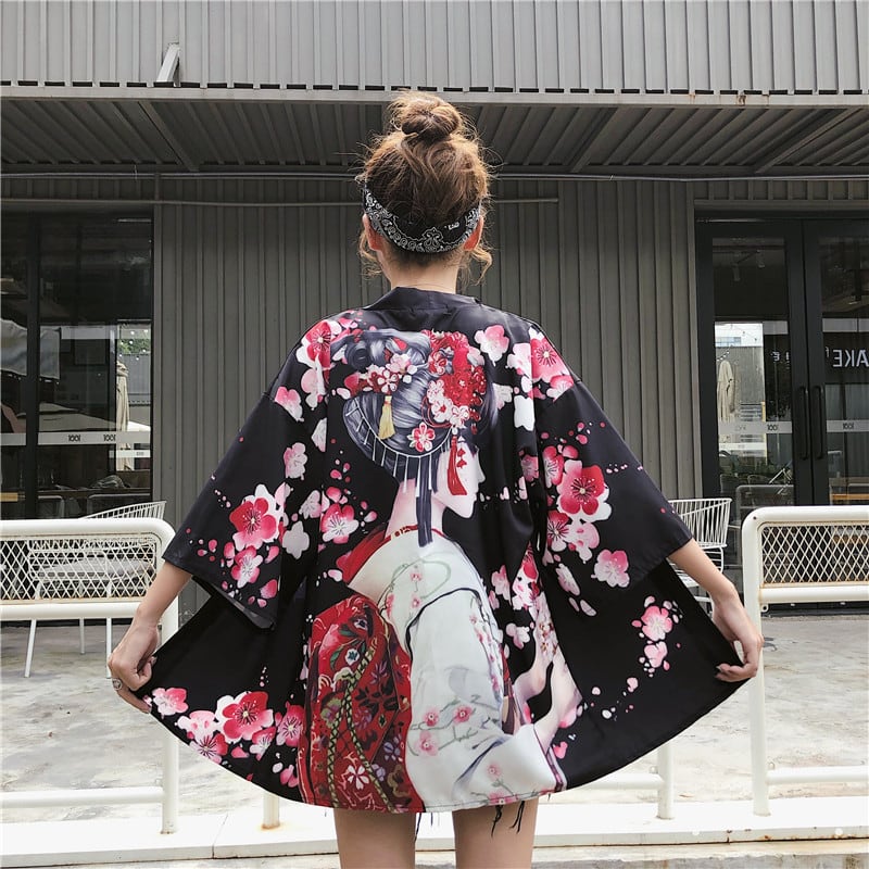 【潮我看シリーズ】カーディガン 2色 原宿風 ゆったり 美人模様 ブラック ホワイト トップス 格安