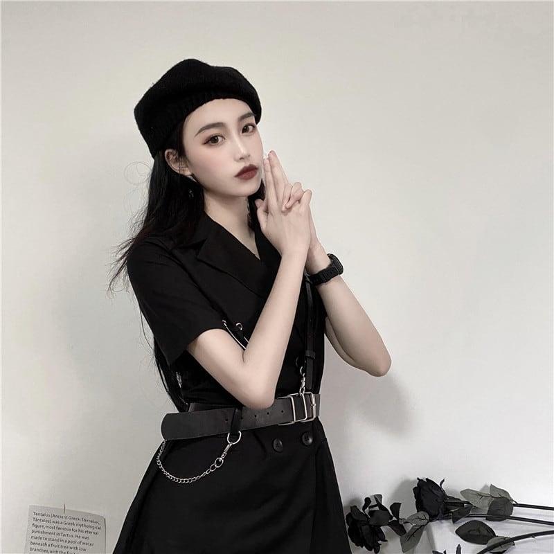 【KEKEシリーズ】★ワンピース+ベルト★ ショート丈 無地 かっこいい セクシー Vネック 着痩せ 黒い - ChinChic