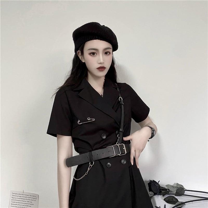 【KEKEシリーズ】★ワンピース+ベルト★ ショート丈 無地 かっこいい セクシー Vネック 着痩せ 黒い - ChinChic