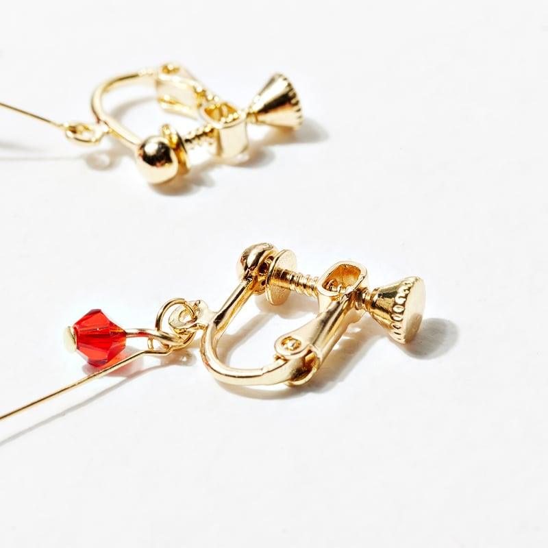 【合守シリーズ】★チャイナ風耳飾り★ ピアスORイヤリング ペア 非対称 赤 レッド アクセサリー - ChinChic