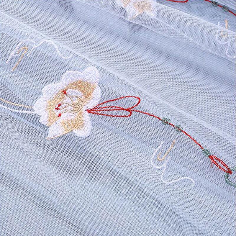 【篱笆外有只猫シリーズ】★セットアップ 単品注文★ トップスORスカート ブルー 綺麗 刺繍 長袖 花 可愛い - ChinChic