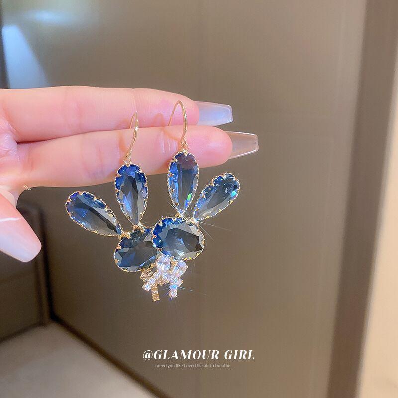 【貝格倫シリーズ】★耳飾り★ ピアス ペア レディース アクセサリー 兎 うさぎ ウサギ ブルー 青 可愛い - ChinChic