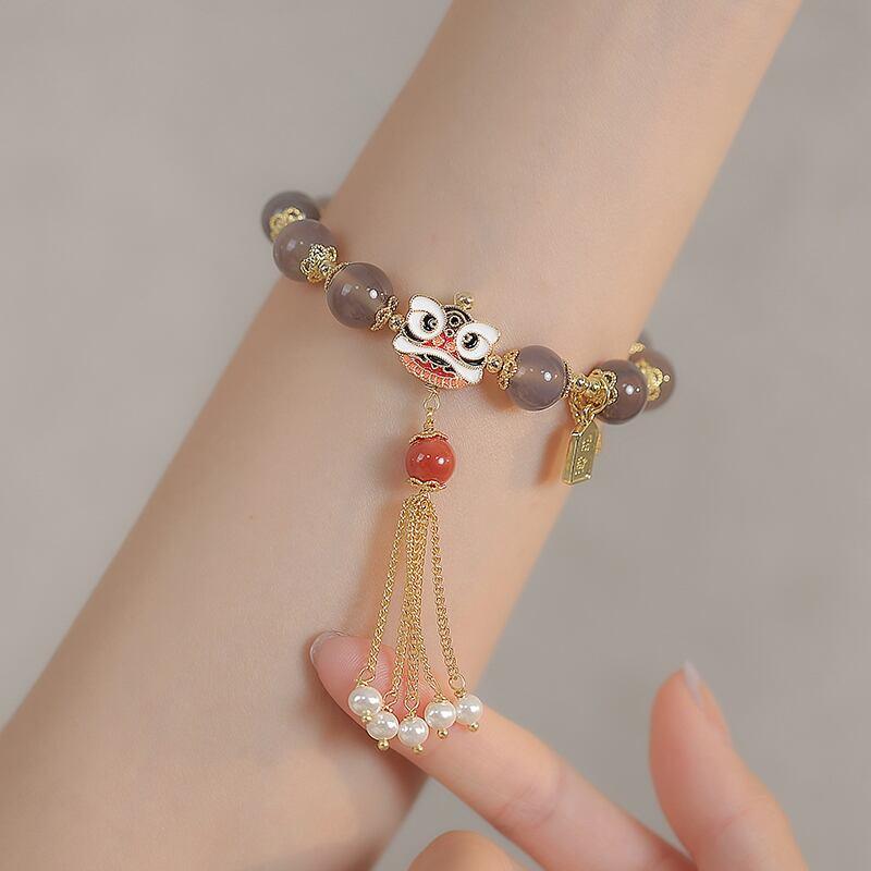 【朱飾閣シリーズ】★チャイナ風ブレスレット★ 腕輪 レディースアクセサリー ライオン フリンジ 可愛い - ChinChic