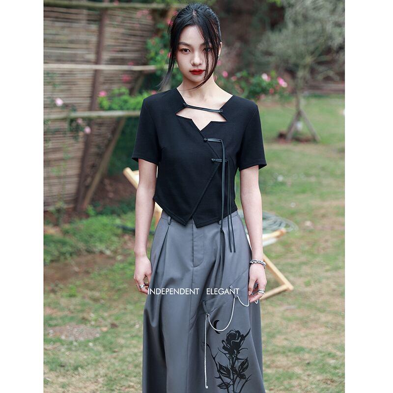 【大青龍肆シリーズ】★チャイナ風トップス★ Tシャツ デザイン性有り 着痩せ セクシー オリジナル ブラック 黒 - ChinChic