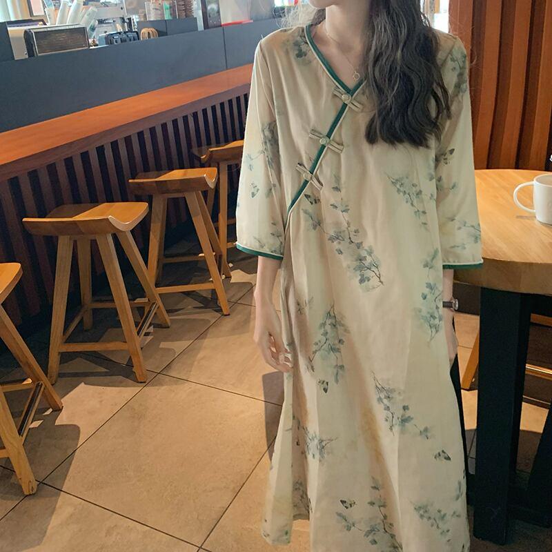 【TIOCIADZRシリーズ】★チャイナ風ワンピース★ 改良唐装 中華服 Vネック ゆったり 配色 プリント - ChinChic