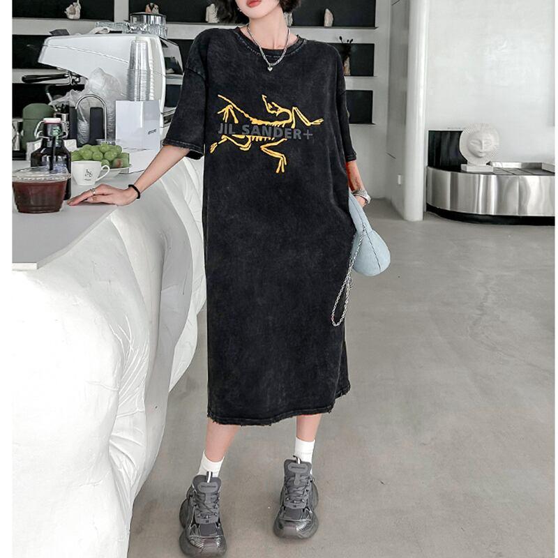 【YIDAOシリーズ】★Tシャツワンピース★ プリント レトロ ゆったり カジュアル 夏服 ブラック 黒い - ChinChic