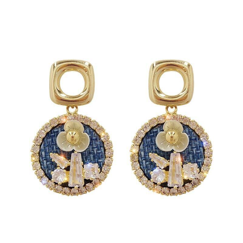 【ZAIZAIシリーズ】★耳飾り★ ピアス ペア レディース アクセサリー 気質アップ デート 通勤 花 キラキラ - ChinChic