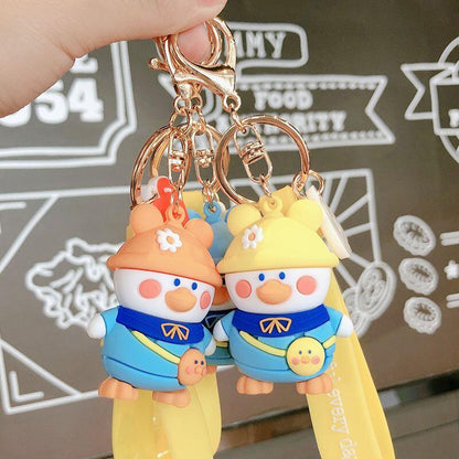 【MEIMEIシリーズ】★キーホルダー★ 3COLOR 青OR黄ORオレンジ 帽子をかぶるダック 飾り物 小物 可愛い 彩 - ChinChic