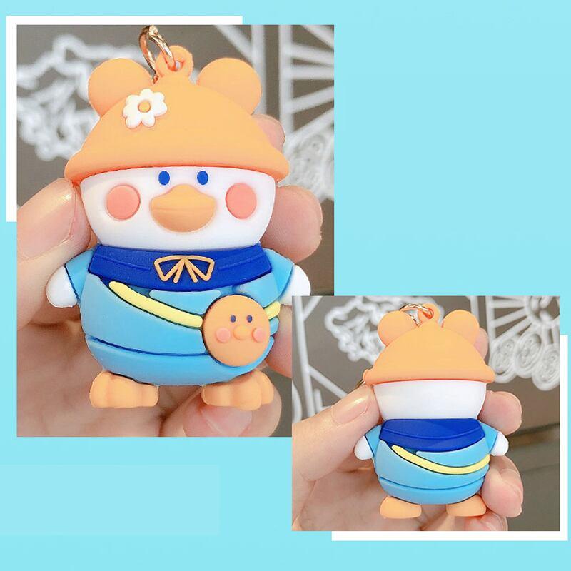 【MEIMEIシリーズ】★キーホルダー★ 3COLOR 青OR黄ORオレンジ 帽子をかぶるダック 飾り物 小物 可愛い 彩 - ChinChic