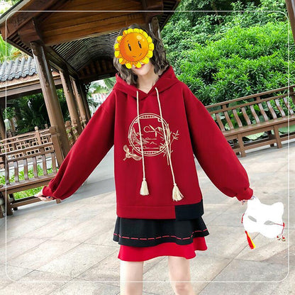 【茶丸少女シリーズ】★チャイナ風トップス★ パーカー 裏起毛 刺繍 鶴 竹 可愛い 暖かい 厚て 黒 レッド - ChinChic
